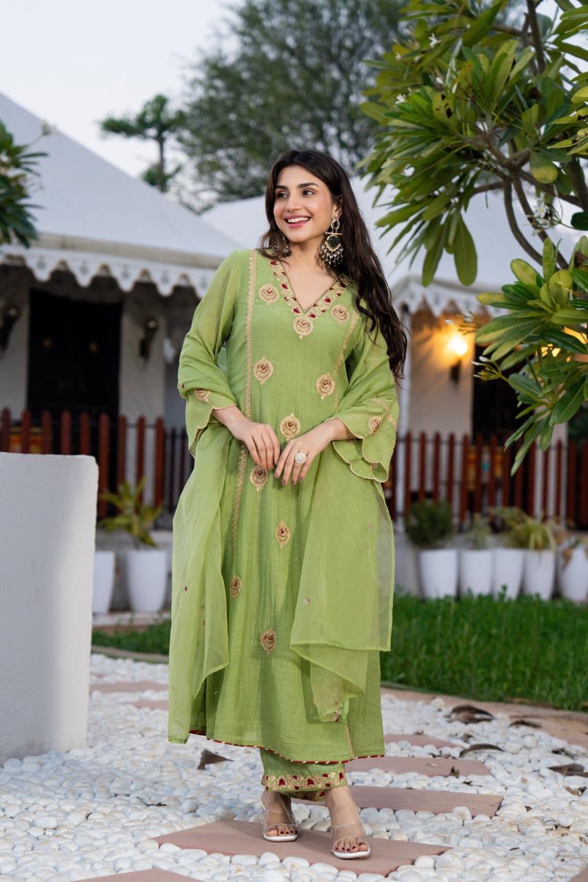 Green Chanderi Embroidered Set