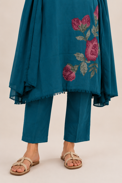 Teal Blue Rose Embroidered Set