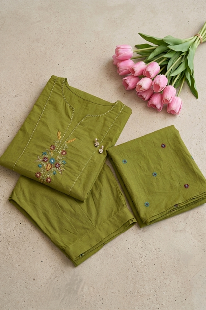 Bottle Green Embroidered Set